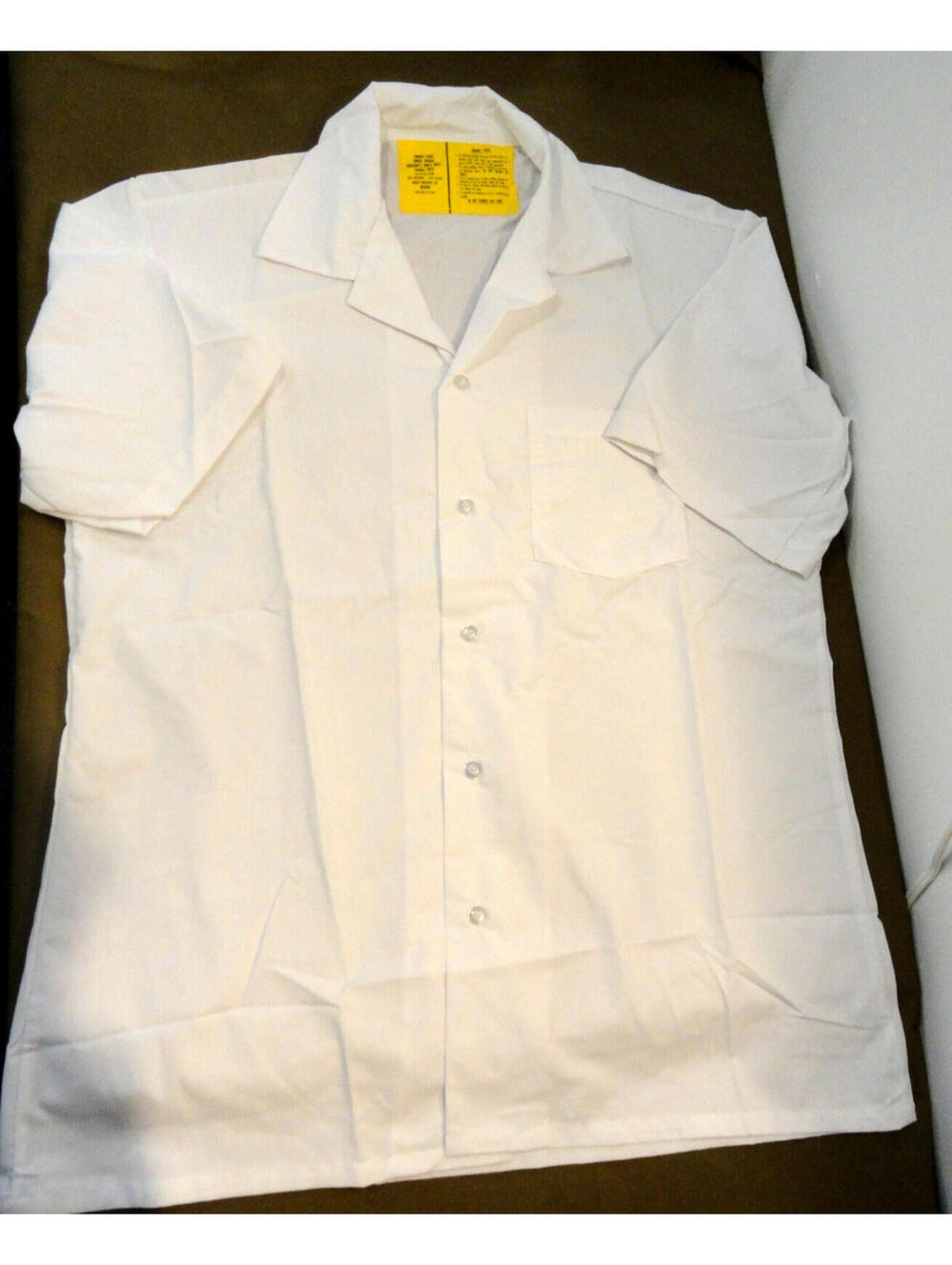 NEW MILITARY DURABLE PRESS WHITE MEDICAL SMOCK ASSISTANT MANS WHITE MEDIUM